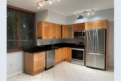 2630 SW 28th St #33, Miami, FL 33133 - Photo 11