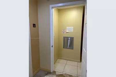 2630 SW 28th St #33, Miami, FL 33133 - Photo 7