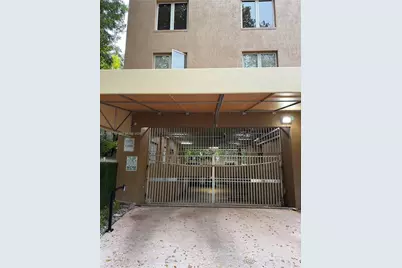 2630 SW 28th St #33, Miami, FL 33133 - Photo 3