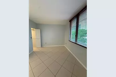 2630 SW 28th St #33, Miami, FL 33133 - Photo 21