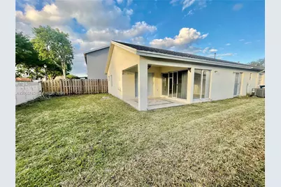 5508 NW 101st Ct #0, Doral, FL 33178 - Photo 31