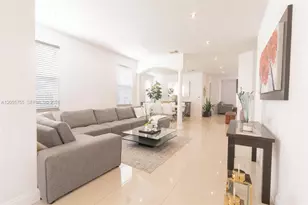 8526 NW 108th Ave, Doral, FL 33178 - Photo 3