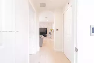 8526 NW 108th Ave, Doral, FL 33178 - Photo 13