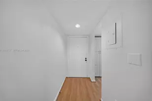 8045 SW 107th Ave, Miami, FL 33173 - Photo 7