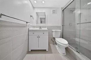 8045 SW 107th Ave, Miami, FL 33173 - Photo 29