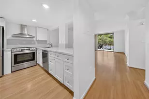 8045 SW 107th Ave, Miami, FL 33173 - Photo 15