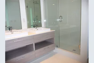 1300 S Miami Ave #3503, Miami, FL 33130 - Photo 25