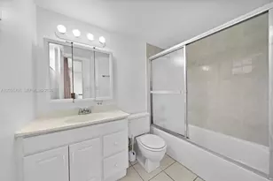 16919 N Bay Rd, Sunny Isles Beach, FL 33160 - Photo 11