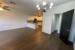 2373 SE 14th St, Homestead, FL 33035 - Photo 9