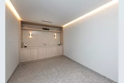 225 N Miami Ave #2304, Miami, FL 33128 - Photo 11