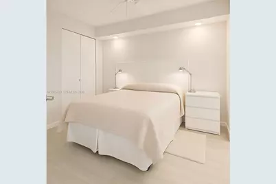 2301 Collins Ave #636, Miami Beach, FL 33139 - Photo 9