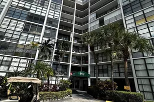 800 Parkview Dr, Hallandale Beach, FL 33009 - Photo 9