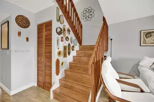 12471 NW 3 St, Plantation, FL 33325 - Photo 11