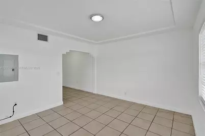 2920 SW 3rd St #2920, Miami, FL 33135 - Photo 3
