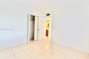 1302 NE 191st St, Miami, FL 33179 - Photo 9
