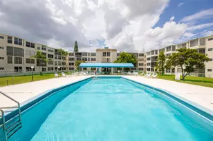 1701 NE 191st St, Miami, FL 33179 - Photo 23