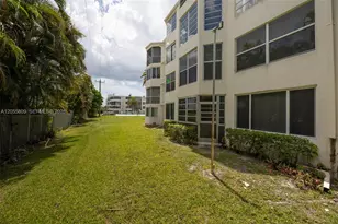 1701 NE 191st St, Miami, FL 33179 - Photo 19