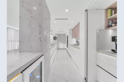 19707 Turnberry Way #6E, Aventura, FL 33180 - Photo 27