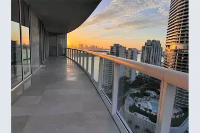 450 Alton Rd #2610, Miami Beach, FL 33139 - Photo 3