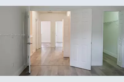 16654 SW 83rd Ln, Miami, FL 33193 - Photo 11