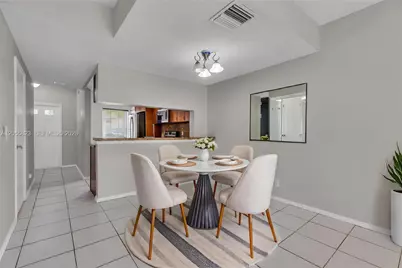 16640 Hemingway Dr #16640, Weston, FL 33326 - Photo 7