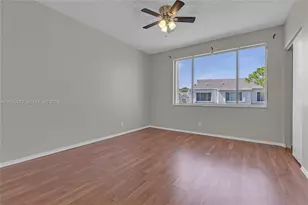 16640 Hemingway Dr, Weston, FL 33326 - Photo 15