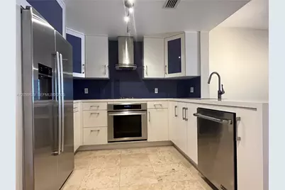 10 Aragon Ave #614, Coral Gables, FL 33134 - Photo 3