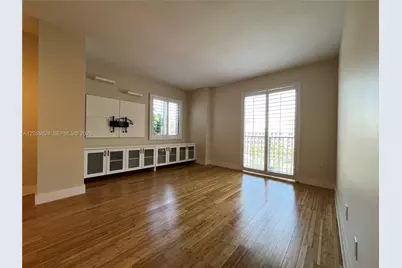 10 Aragon Ave #614, Coral Gables, FL 33134 - Photo 9