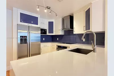 10 Aragon Ave #614, Coral Gables, FL 33134 - Photo 1