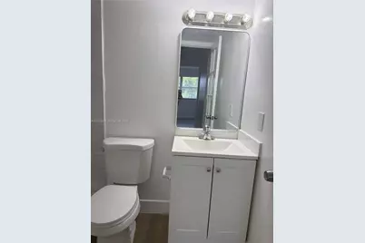 7195 NW 179th St #211, Hialeah, FL 33015 - Photo 15