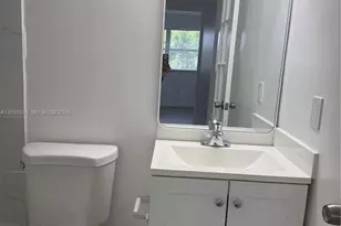 7195 NW 179th St, Hialeah, FL 33015 - Photo 15