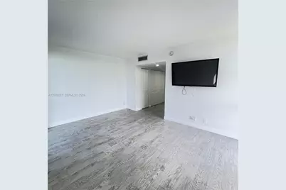 20379 W Country Club Dr #433, Aventura, FL 33180 - Photo 13