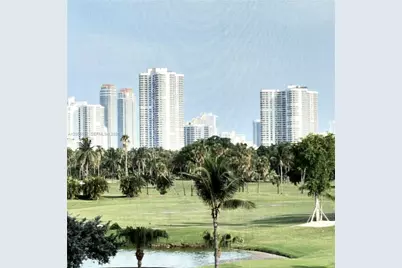 20379 W Country Club Dr #433, Aventura, FL 33180 - Photo 3