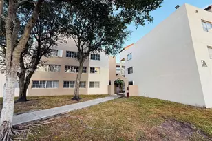 6175 NW 186th St, Hialeah, FL 33015 - Photo 27
