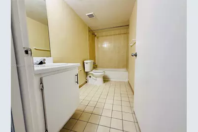 6175 NW 186th St #104, Hialeah, FL 33015 - Photo 17