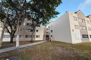 6175 NW 186th St, Hialeah, FL 33015 - Photo 21