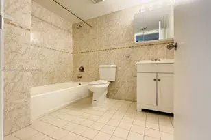 6175 NW 186th St, Hialeah, FL 33015 - Photo 21