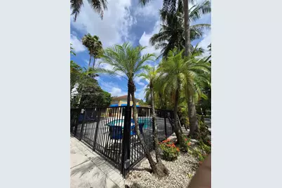 771 N Pine Island Rd #106, Plantation, FL 33324 - Photo 19
