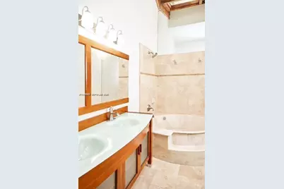 347 Leslie Dr, Hallandale Beach, FL 33009 - Photo 9