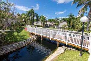 347 Leslie Dr, Hallandale Beach, FL 33009 - Photo 15