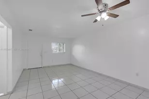 8851 NW 119th St, Hialeah Gardens, FL 33018 - Photo 5