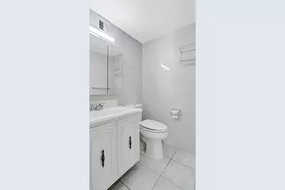 2000 Atlantic Shores Blvd #207, Hallandale Beach, FL 33009 - Photo 13