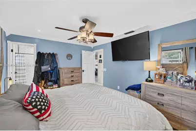 11371 NW 37th Pl, Sunrise, FL 33323 - Photo 19