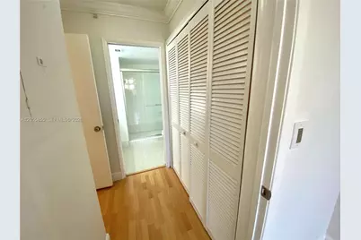 4560 NW 107th Ave #205-12, Doral, FL 33178 - Photo 15