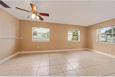 7637 Biltmore #0, Miramar, FL 33023 - Photo 13