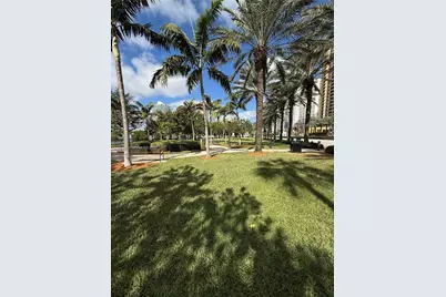 456 Poinciana Dr #1620, Sunny Isles Beach, FL 33160 - Photo 35