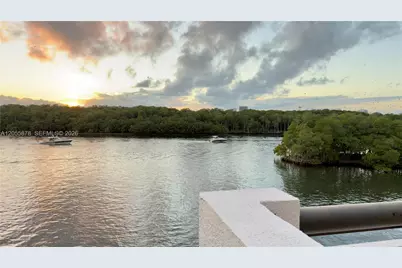 456 Poinciana Dr #1620, Sunny Isles Beach, FL 33160 - Photo 39