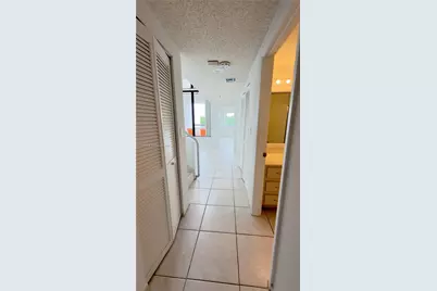 456 Poinciana Dr #1620, Sunny Isles Beach, FL 33160 - Photo 25
