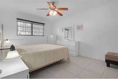 1740 Jefferson Ave #8, Miami Beach, FL 33139 - Photo 15