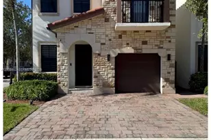 7022 NW 102nd Pl, Doral, FL 33178 - Photo 3